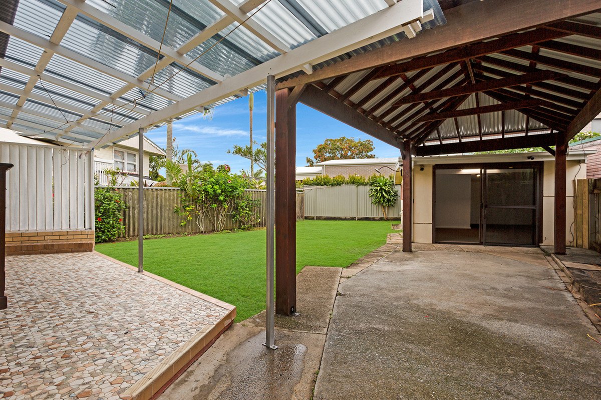 19 Diana Avenue BURLEIGH HEADS 15