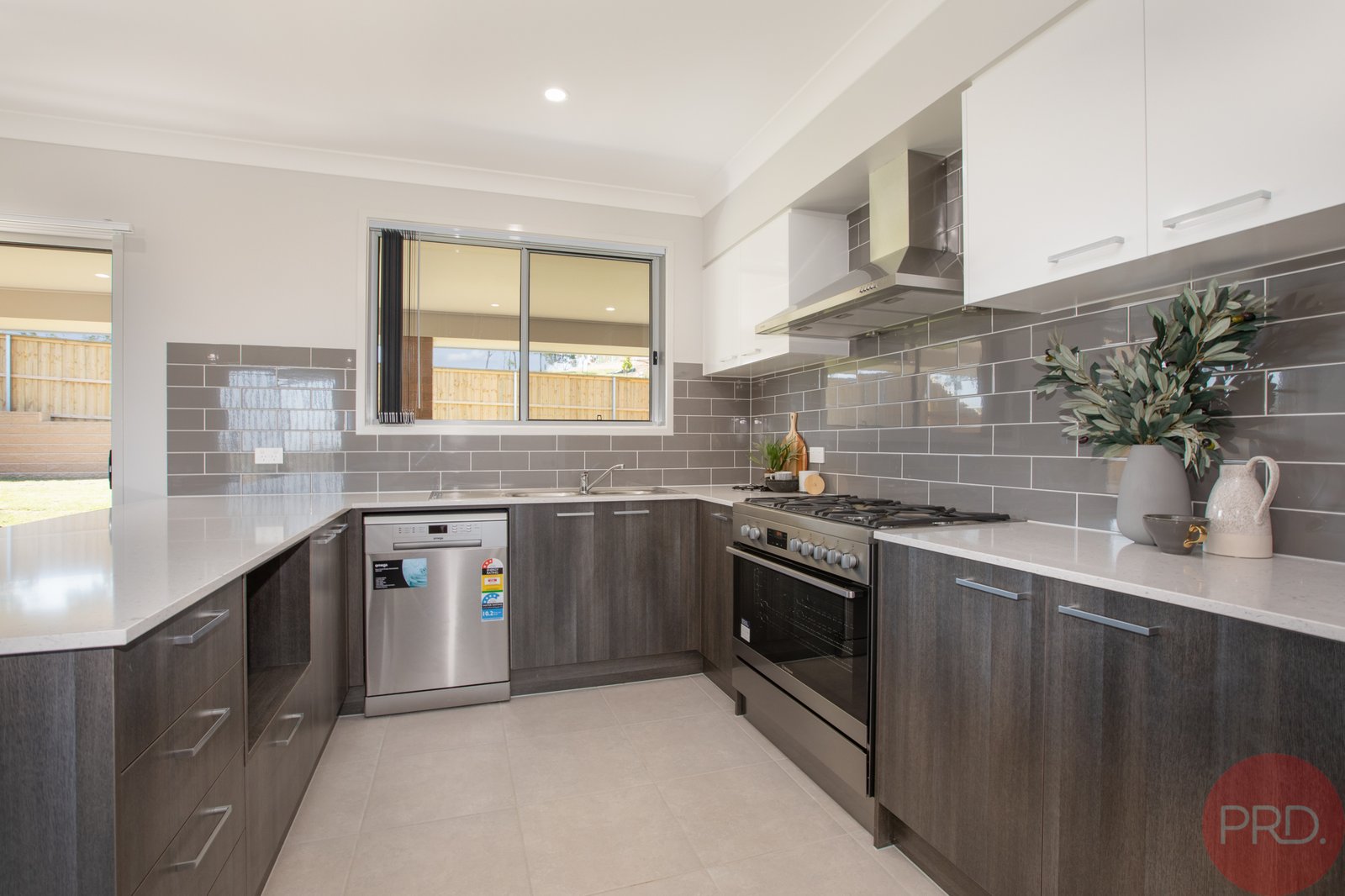19 Dinton Street GRETA 10