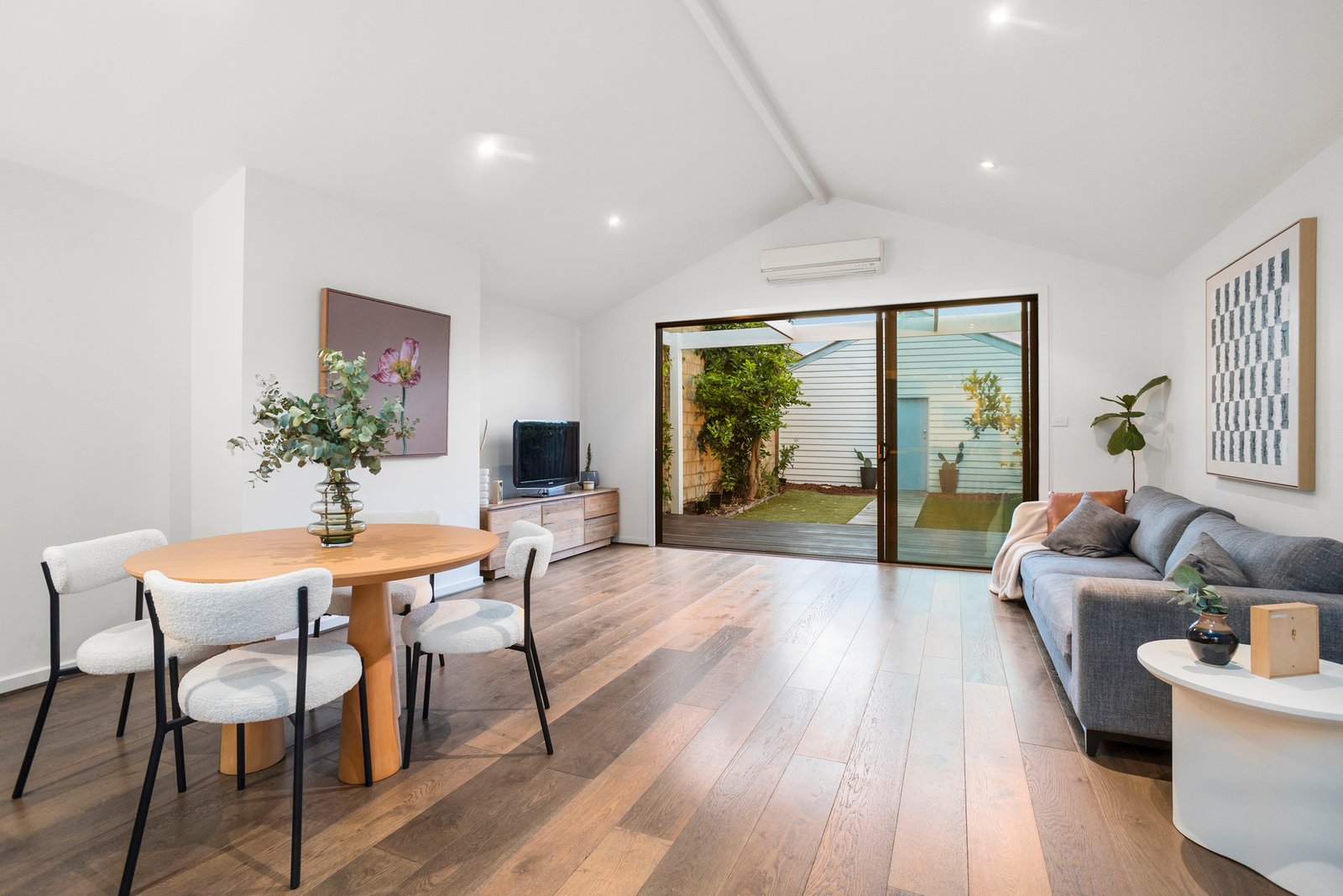 Gallery: 19 Dover Road