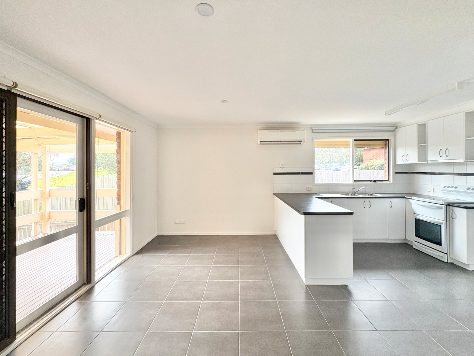Gallery: 1/9 Duke Street