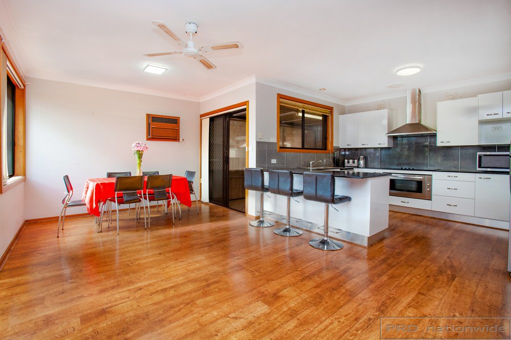 19 Dumaresq Parade METFORD 5