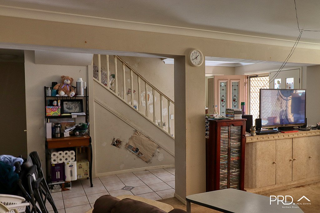 19 Dymock Drive GOONELLABAH 13
