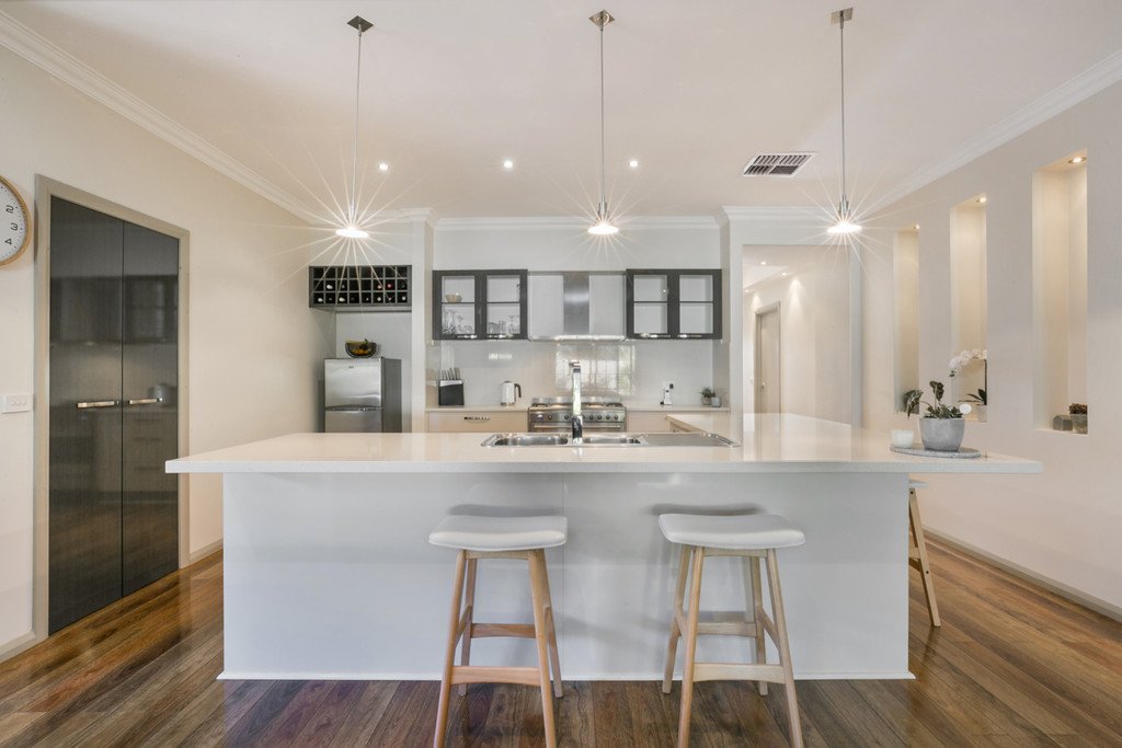 19 Eamont Court STRATHFIELDSAYE 9