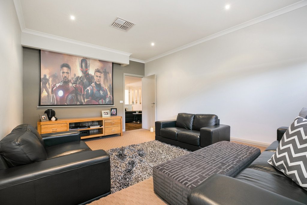 19 Eamont Court STRATHFIELDSAYE 10