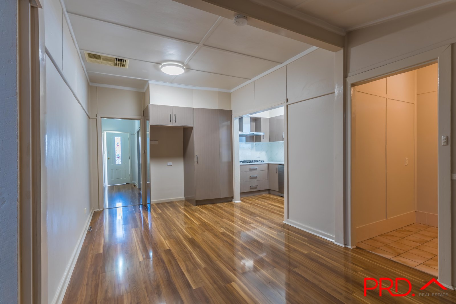 19 Edgeroy Street TAMWORTH 3