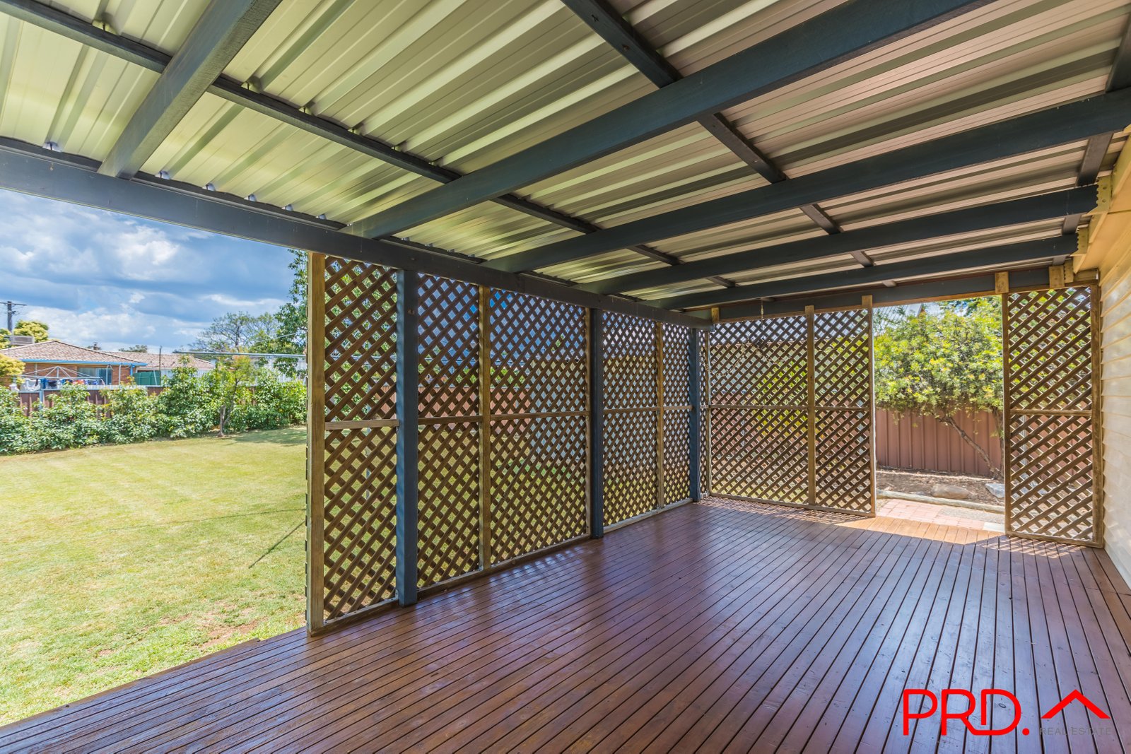 19 Edgeroy Street TAMWORTH 12