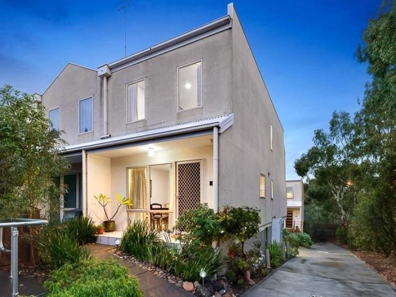 Photos: 19 Egginton Street
