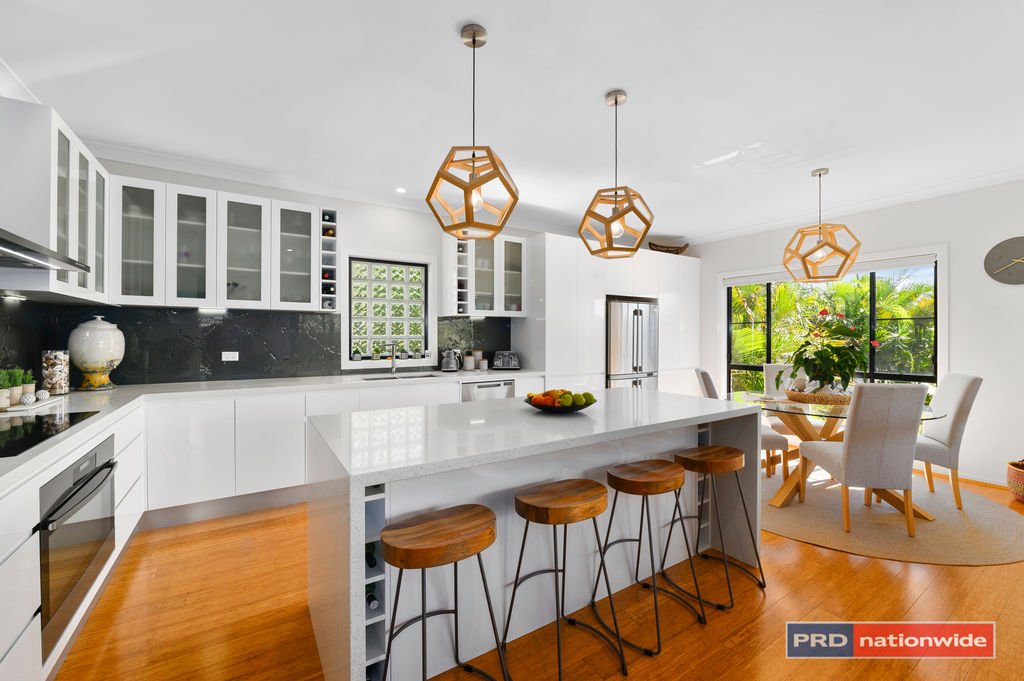 19 Eggleton Street HYLAND PARK 6