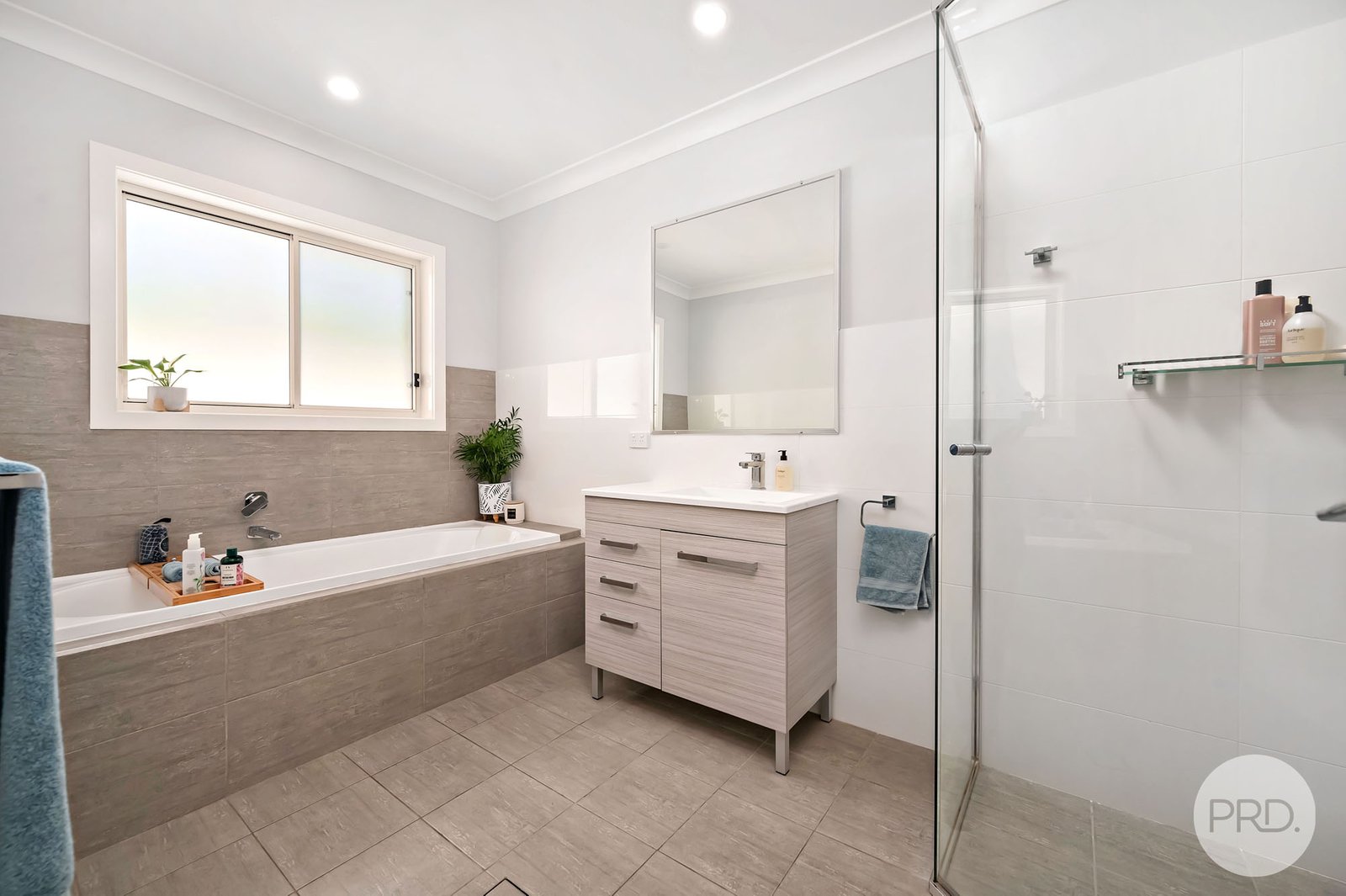 19 Elizabeth Avenue LEMON TREE PASSAGE NSW 2319