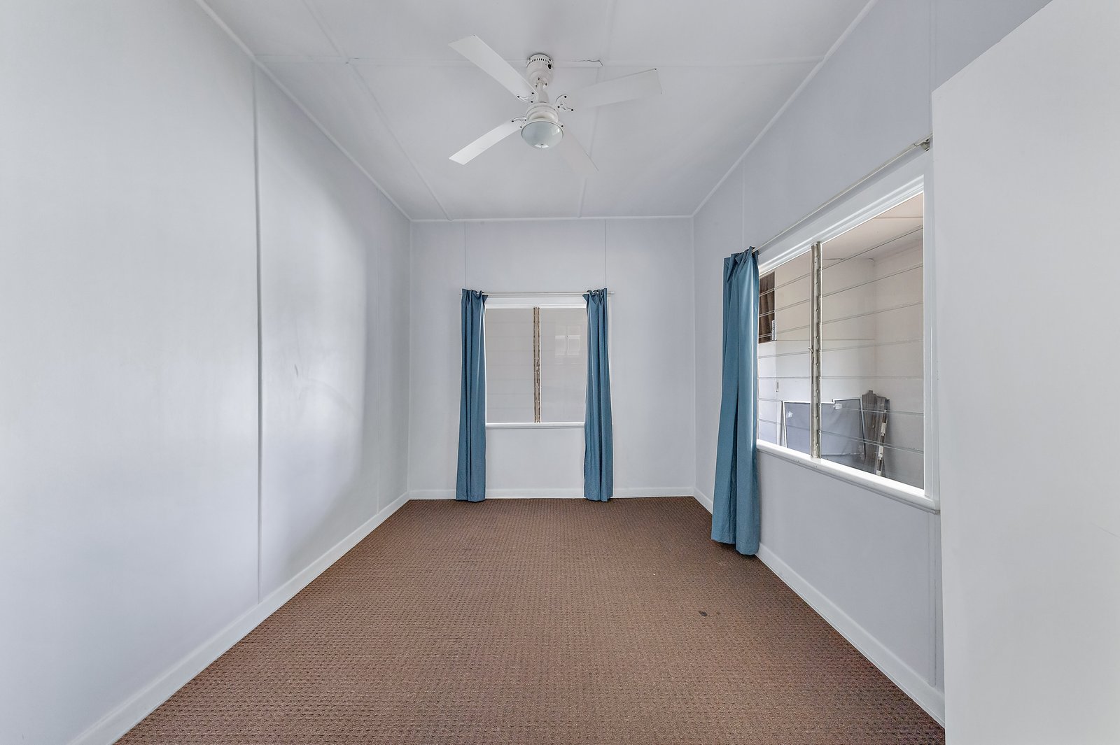 19 Elizabeth Street PROSERPINE 5