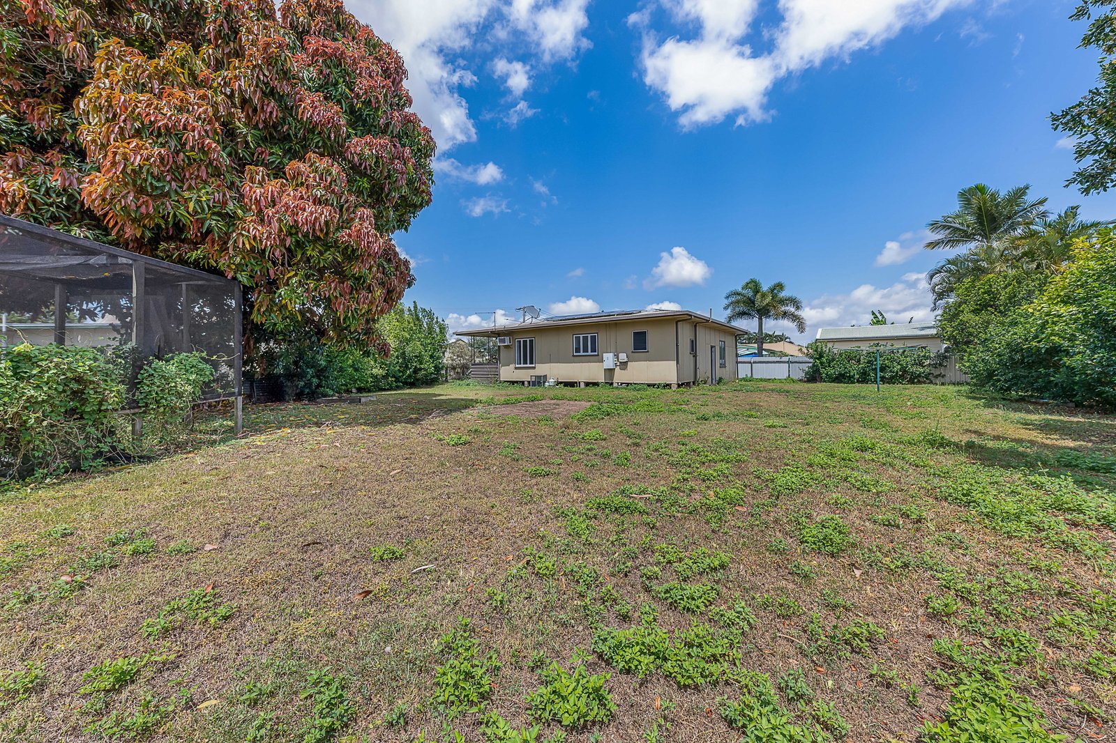 19 Elizabeth Street PROSERPINE 8