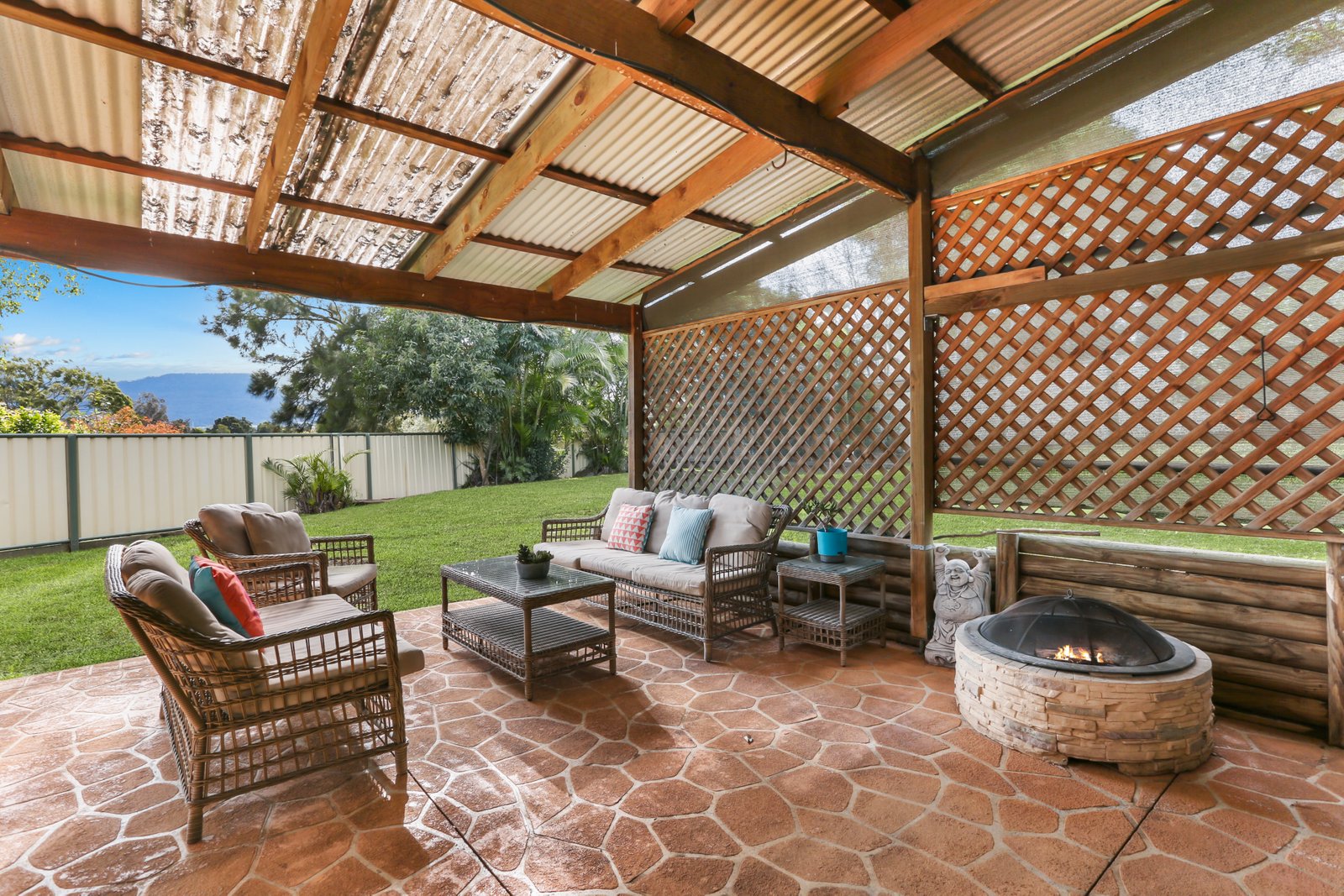 19 Elouera Crescent KANAHOOKA 12