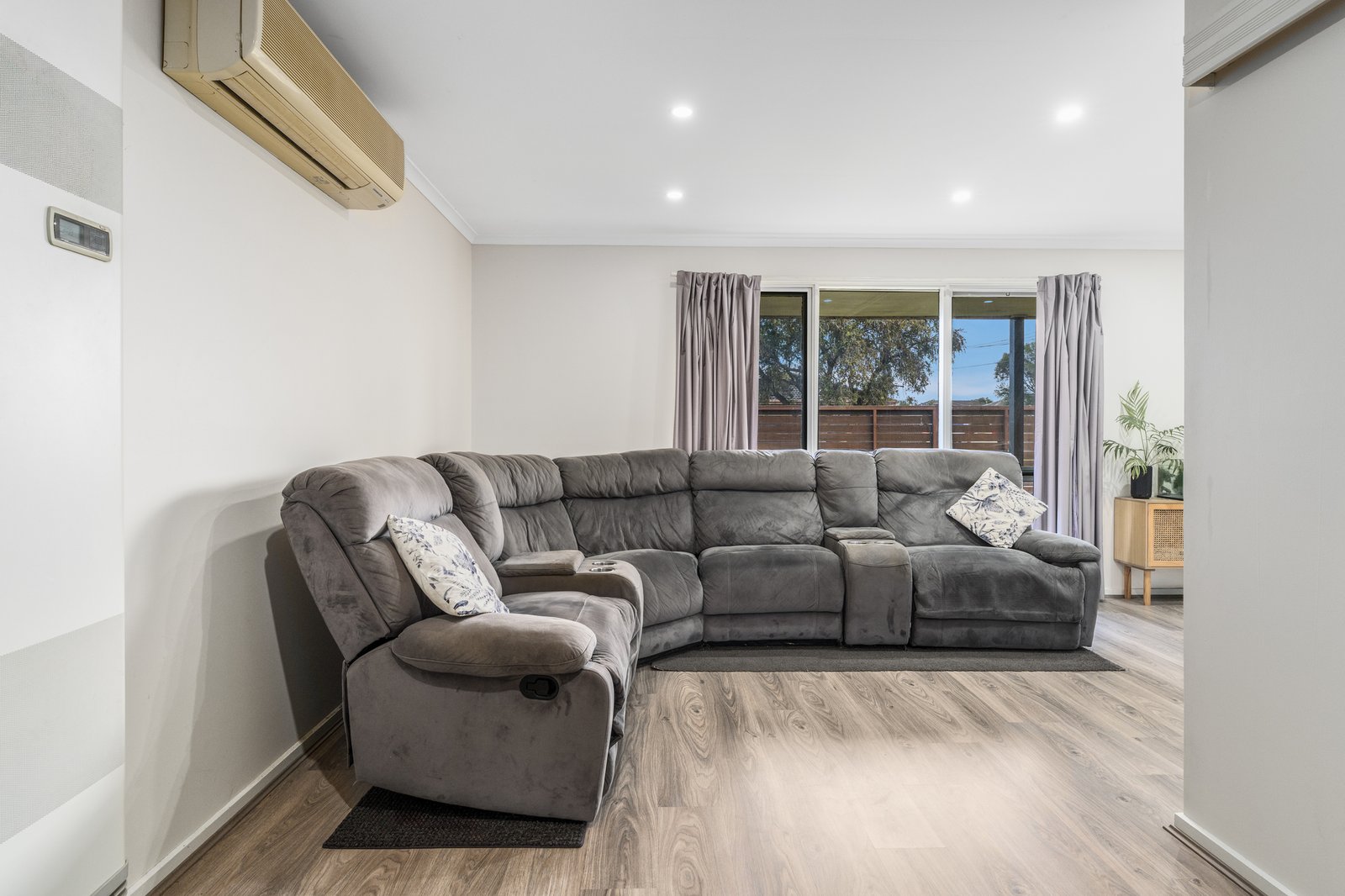 Gallery: 19 Enfield Drive
