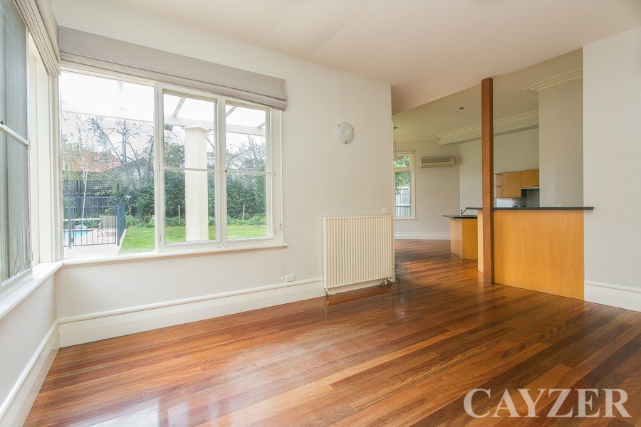 Gallery: 19 Erindale Avenue
