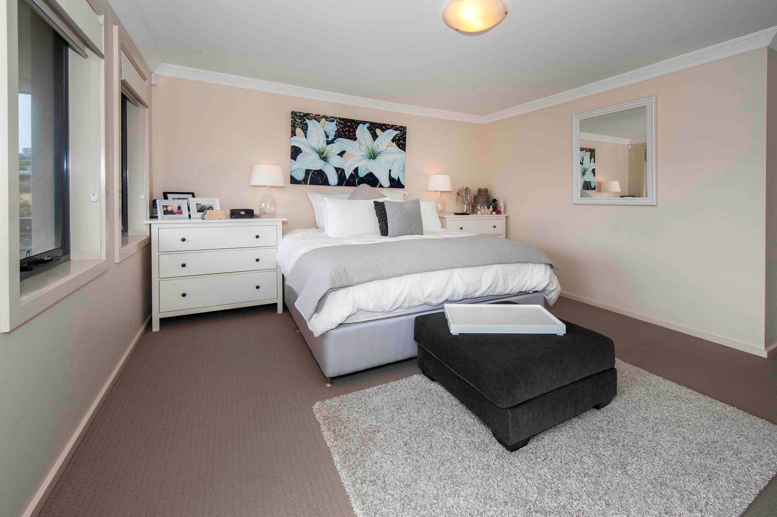 19 Esperance Close LITTLE BAY 8