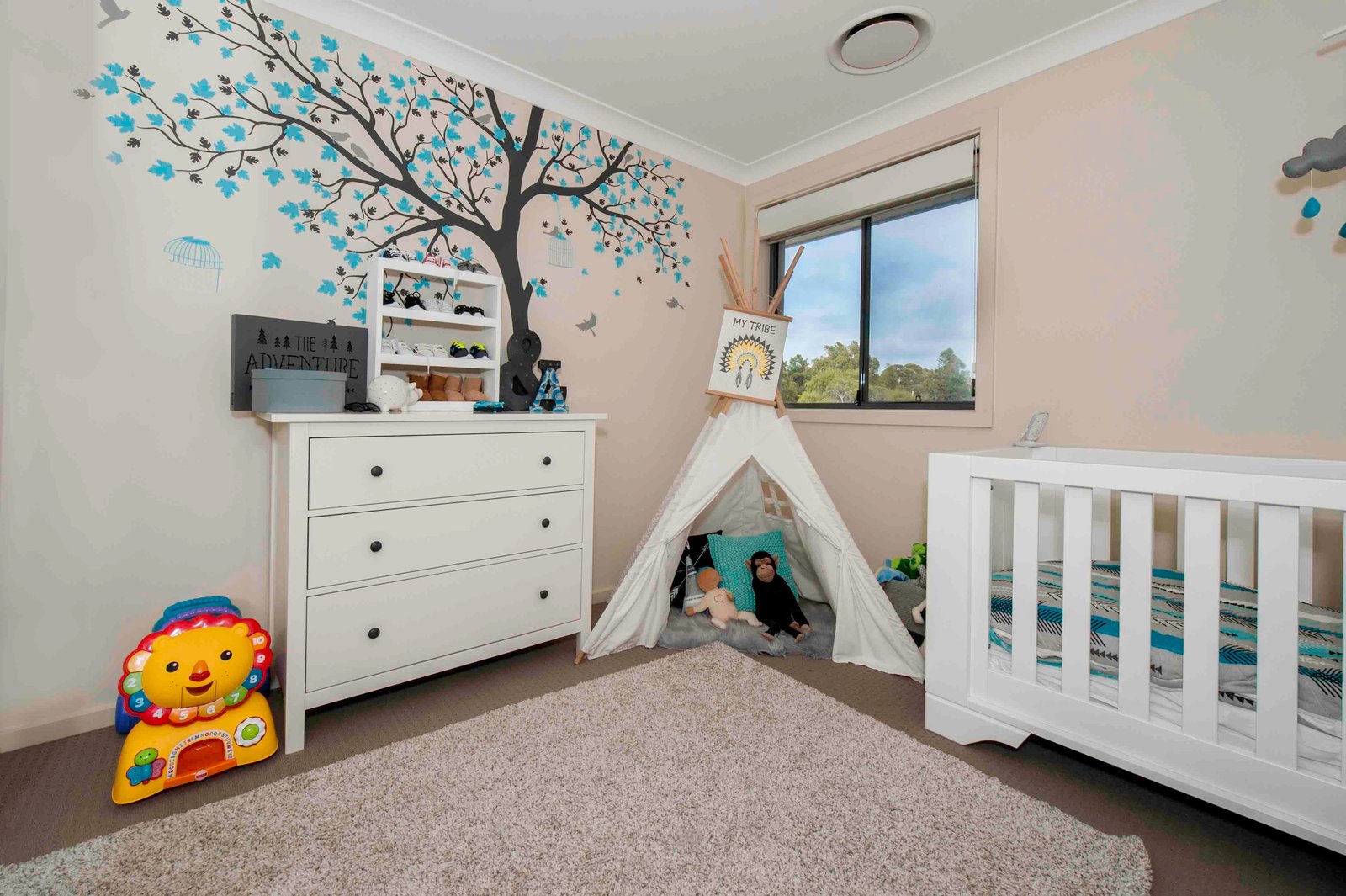 19 Esperance Close LITTLE BAY 10