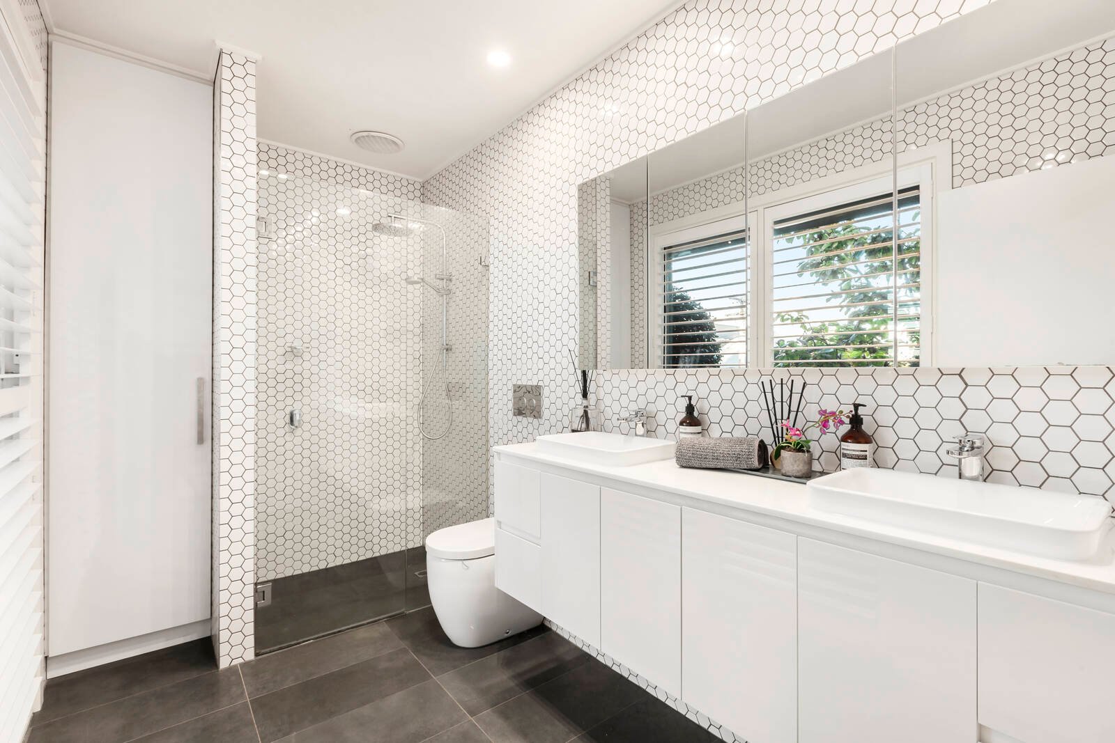 Real Estate and Property in 19 Eva Street, Malvern, VIC