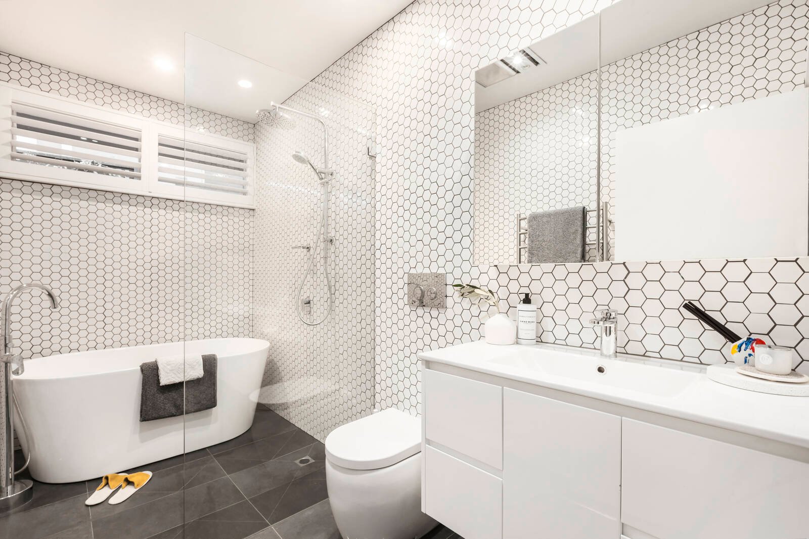 Real Estate and Property in 19 Eva Street, Malvern, VIC