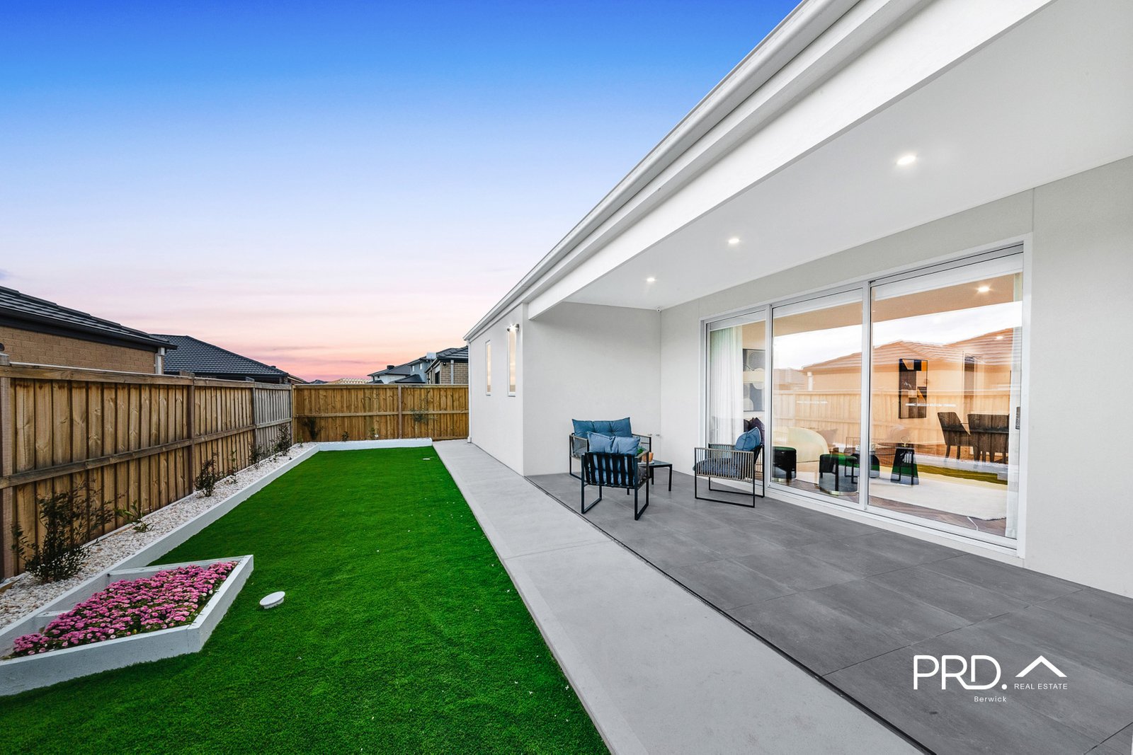 19 Everlasting Road OFFICER 18