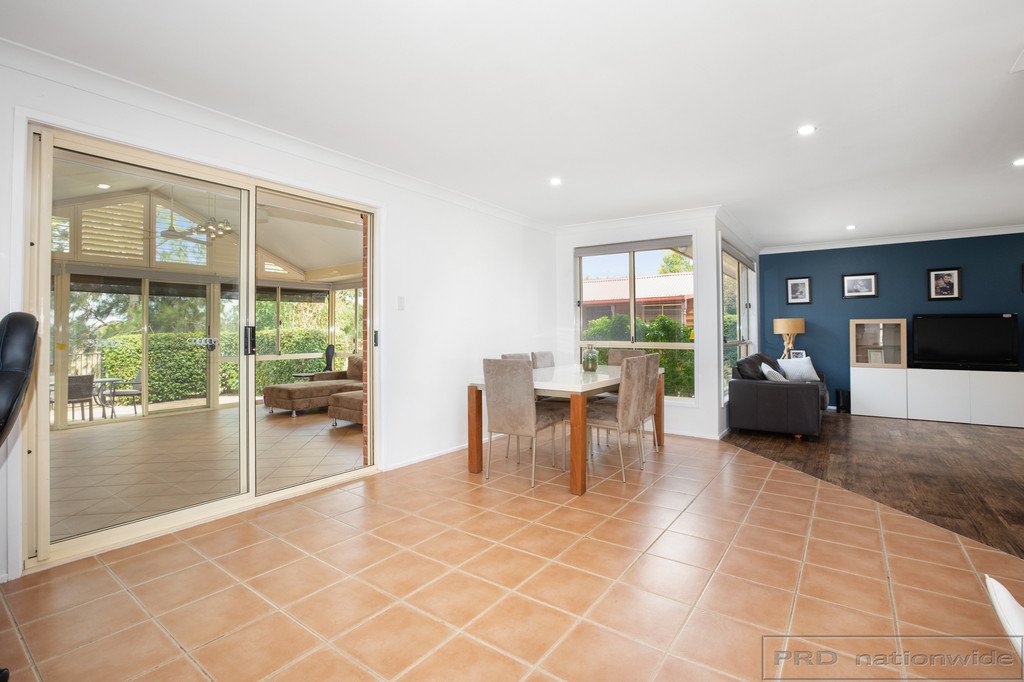 19 Featherwood Place THORNTON 10