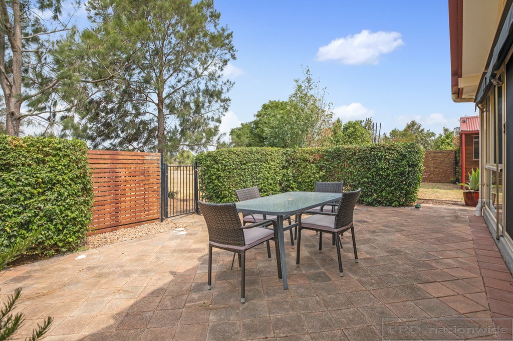 19 Featherwood Place THORNTON 14