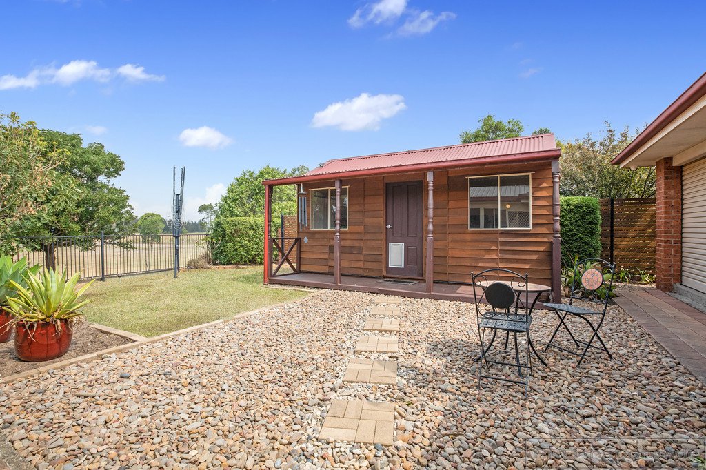 19 Featherwood Place THORNTON 15