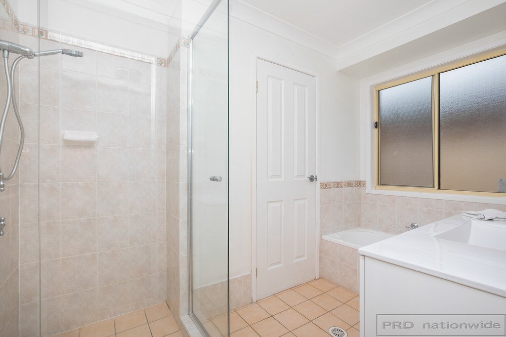 19 Featherwood Place THORNTON 20