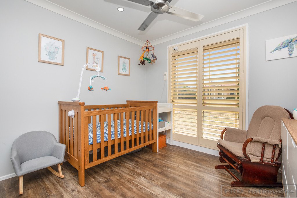 19 Featherwood Place THORNTON 21