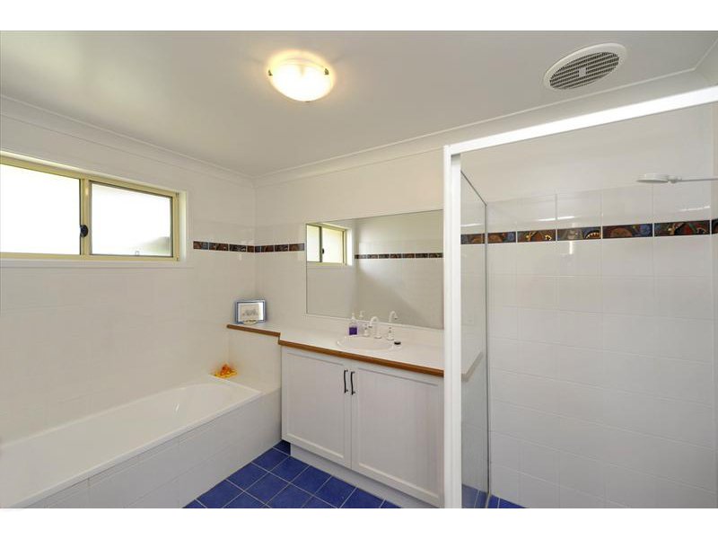 19 Fern Ave  SOLDIERS POINT 13