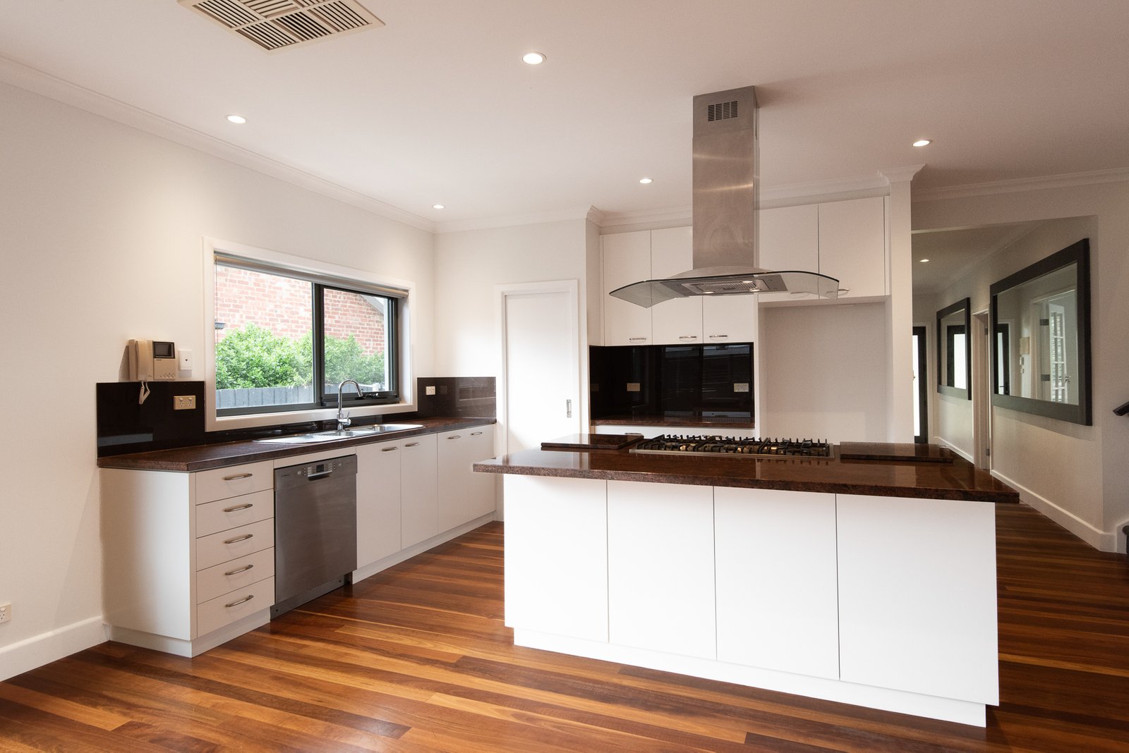 Gallery: 19 Fewster Road