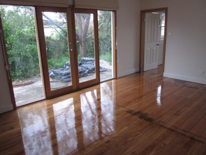 Gallery: 19 Finlay Street