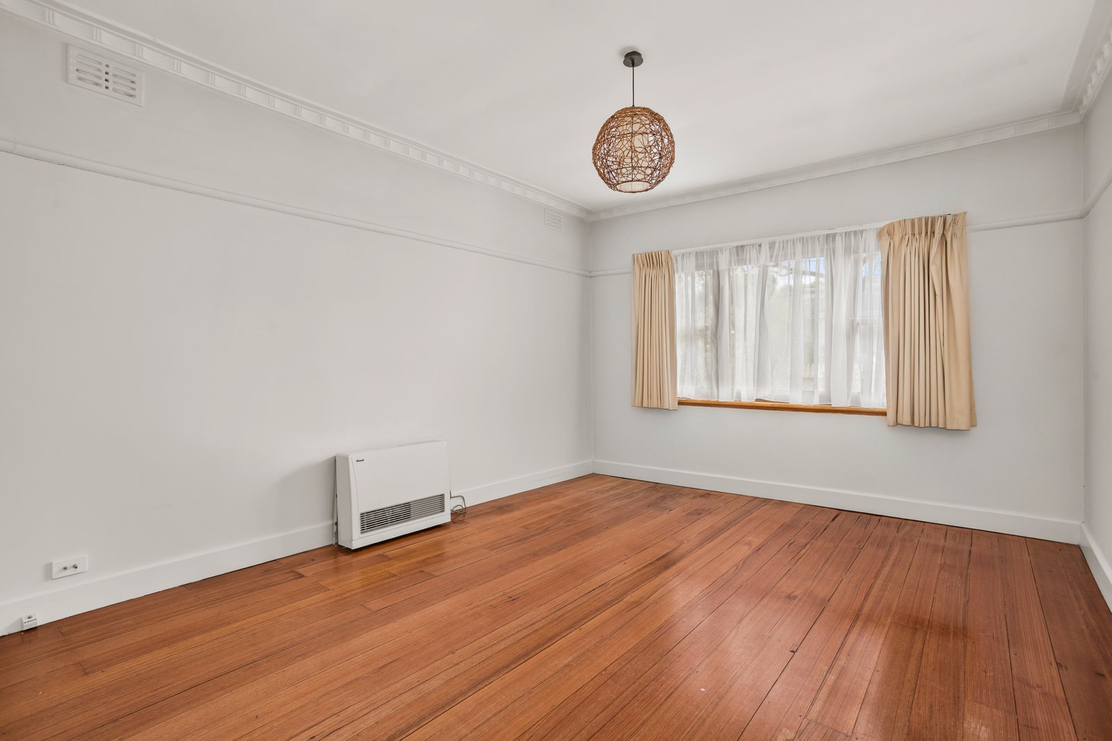 Gallery: 19 Finlay Street