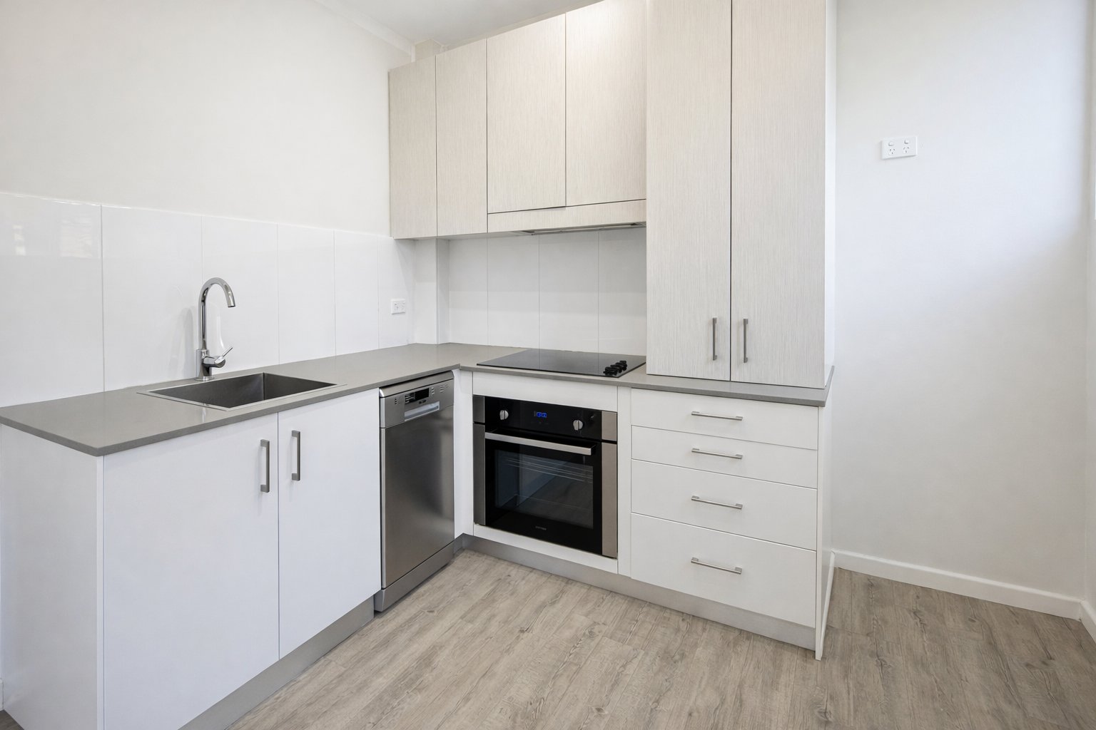 1/9 Flack Avenue HILLSDALE 2