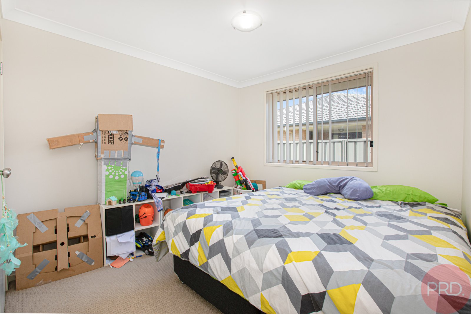19 Fonda Avenue RUTHERFORD 17