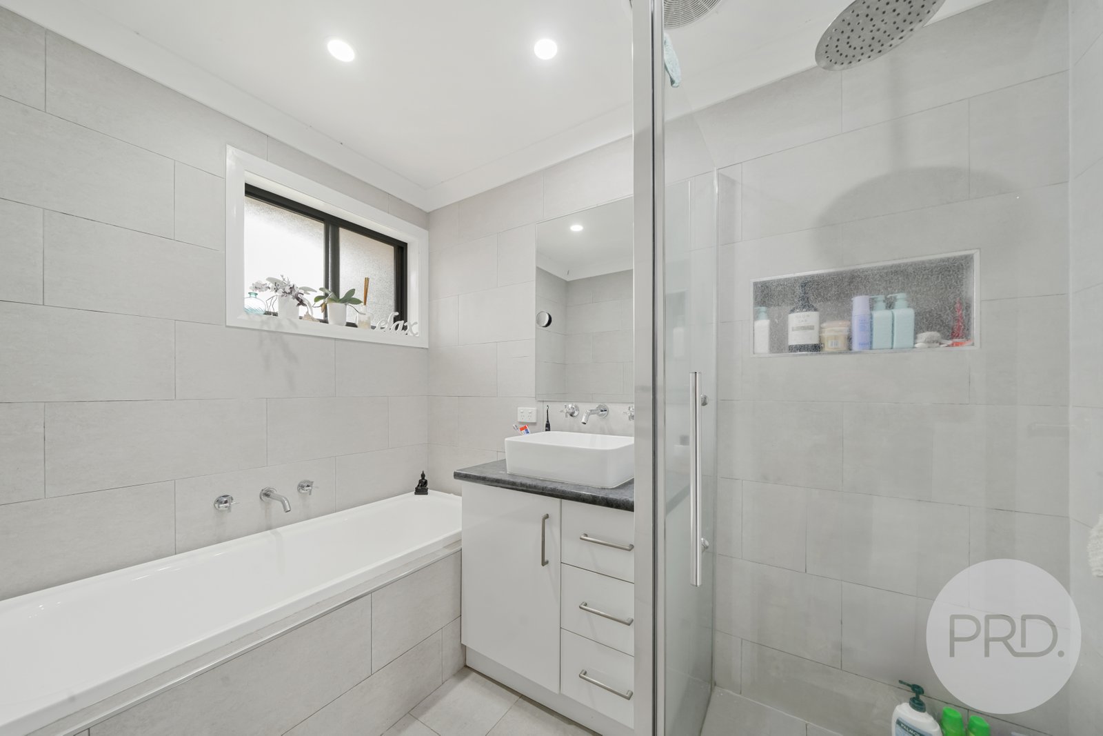 19 Forrest Street LAKE ALBERT 9