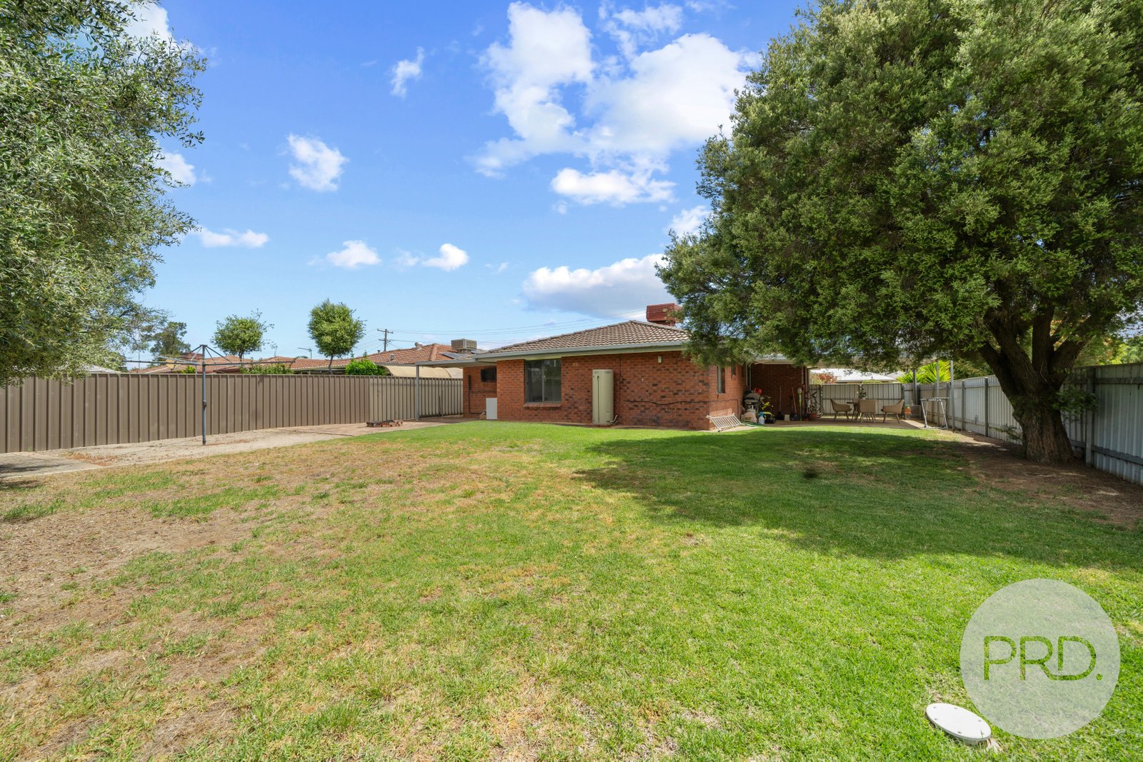 19 Forrest Street LAKE ALBERT 12