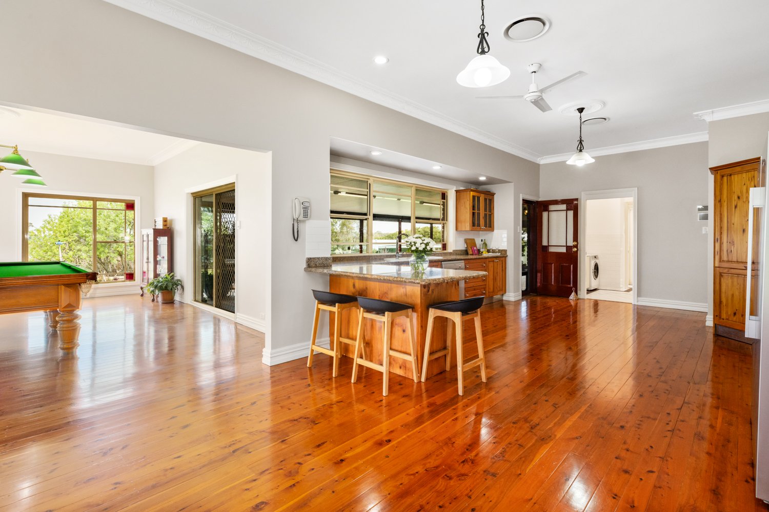 19 Forsythe Parade BLACK HILL 9