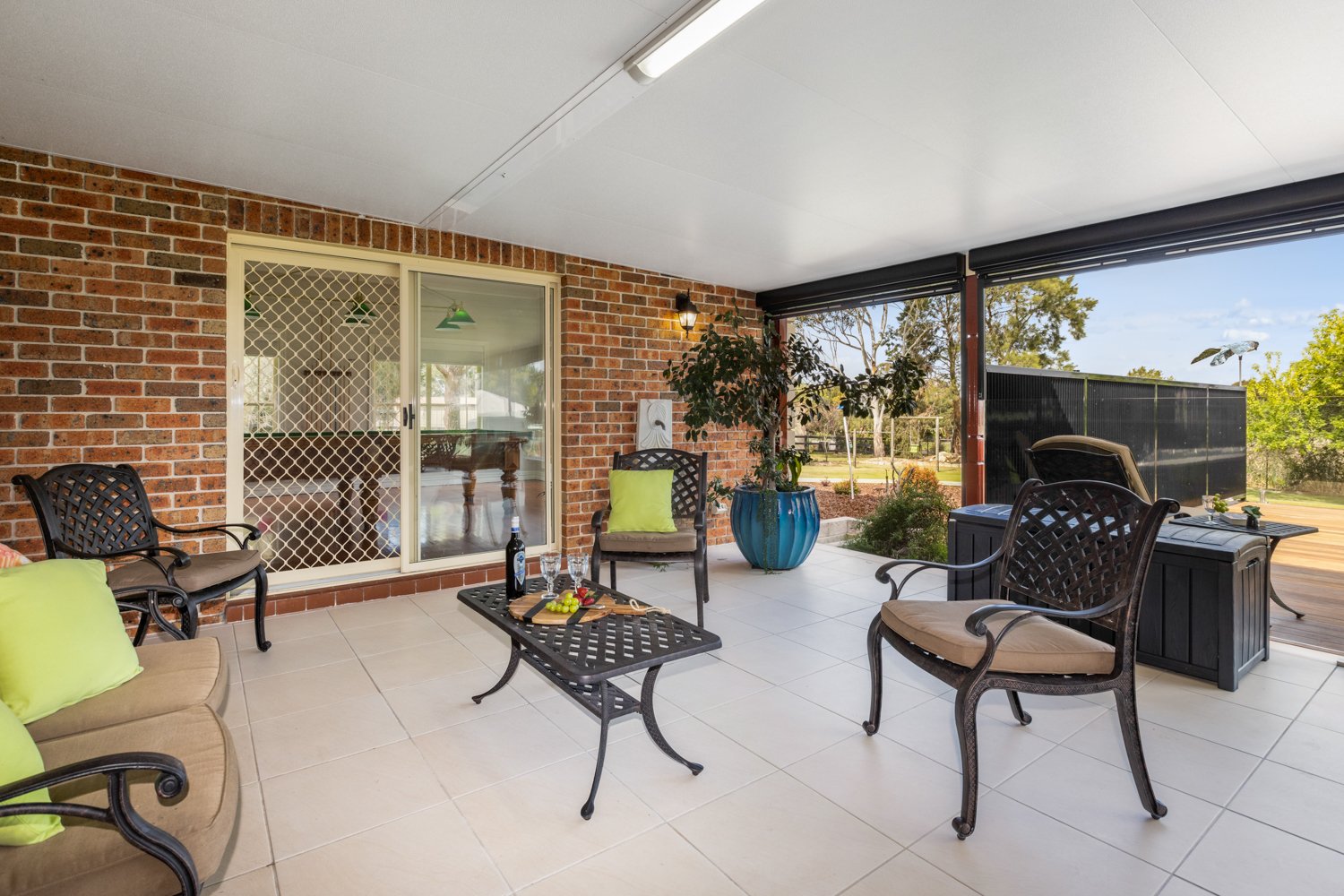 19 Forsythe Parade BLACK HILL 25