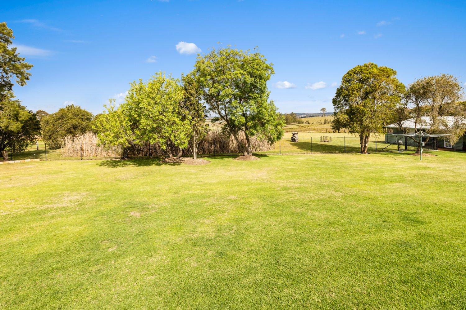 19 Forsythe Parade BLACK HILL 31