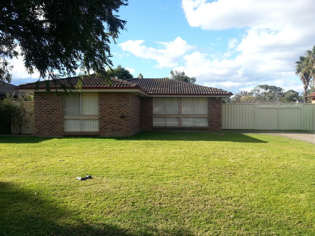 19 Gadara Drive SOUTH PENRITH 1