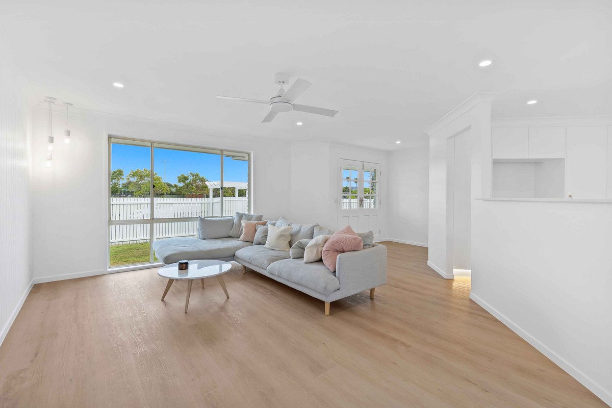 19 Galeen Drive Burleigh Waters 8