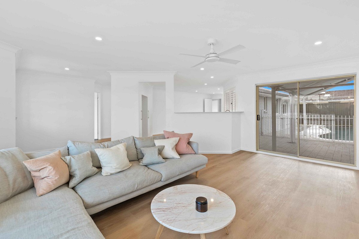 19 Galeen Drive Burleigh Waters 9