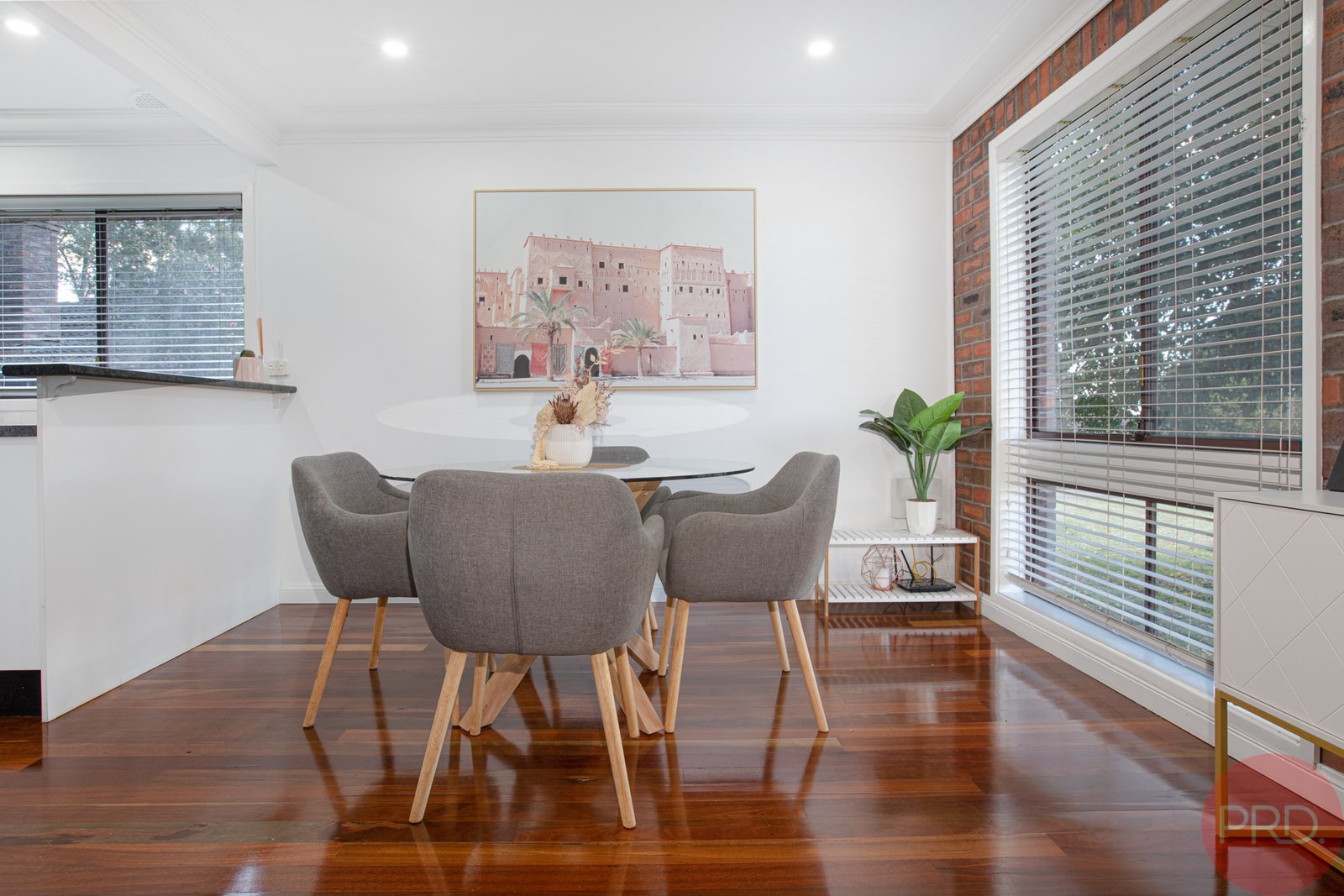 19 Galway Crescent METFORD 4