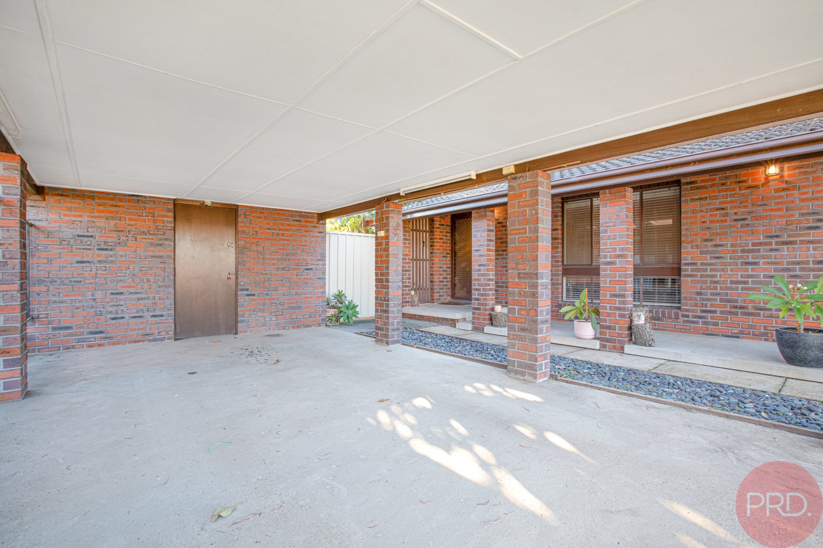 19 Galway Crescent METFORD 17