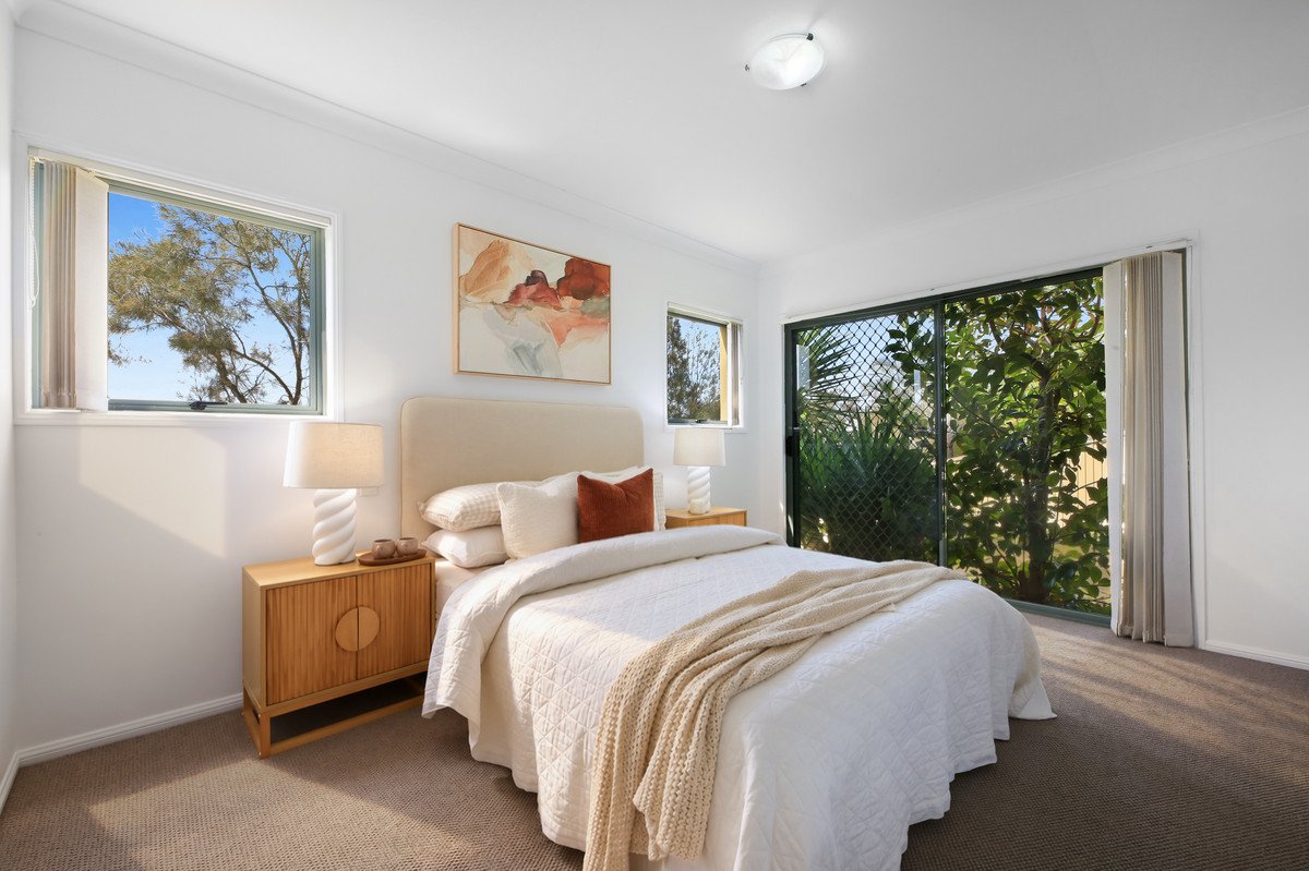 19 Gardendale Crescent Burleigh Waters 11