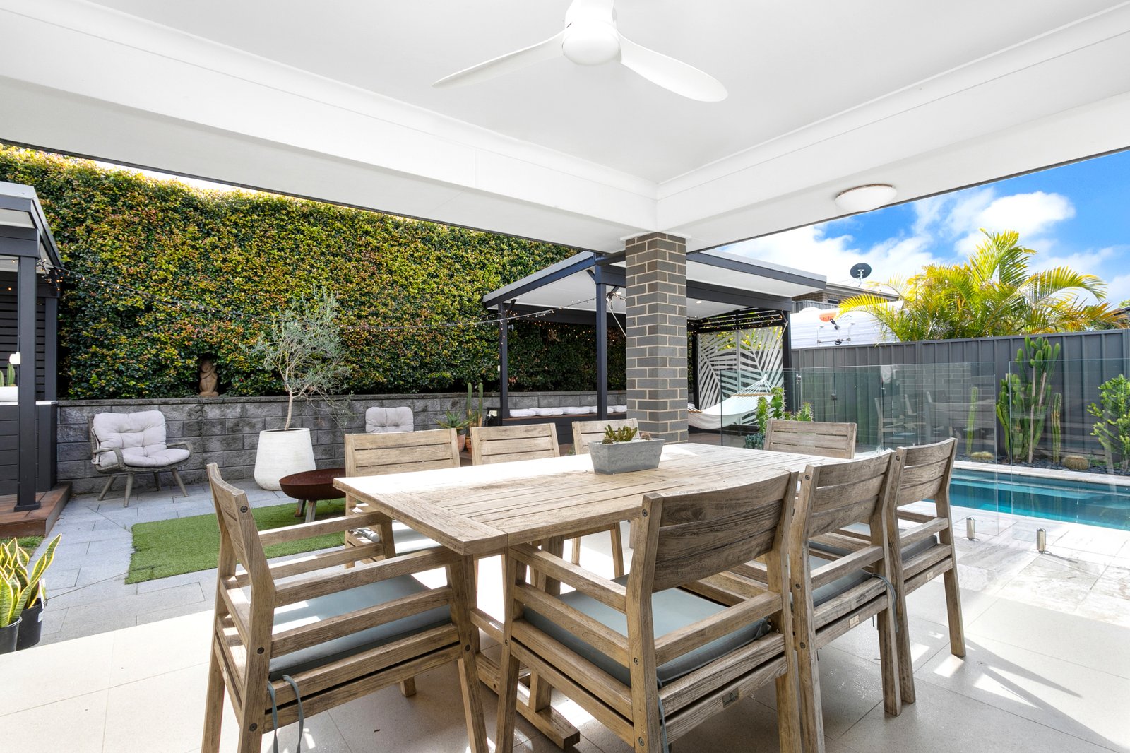 19 Gawul Circuit CORLETTE 14