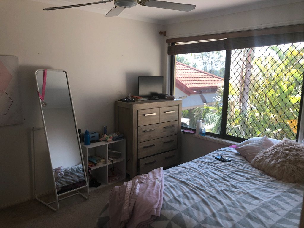 19 Gerona Circuit VARSITY LAKES 9