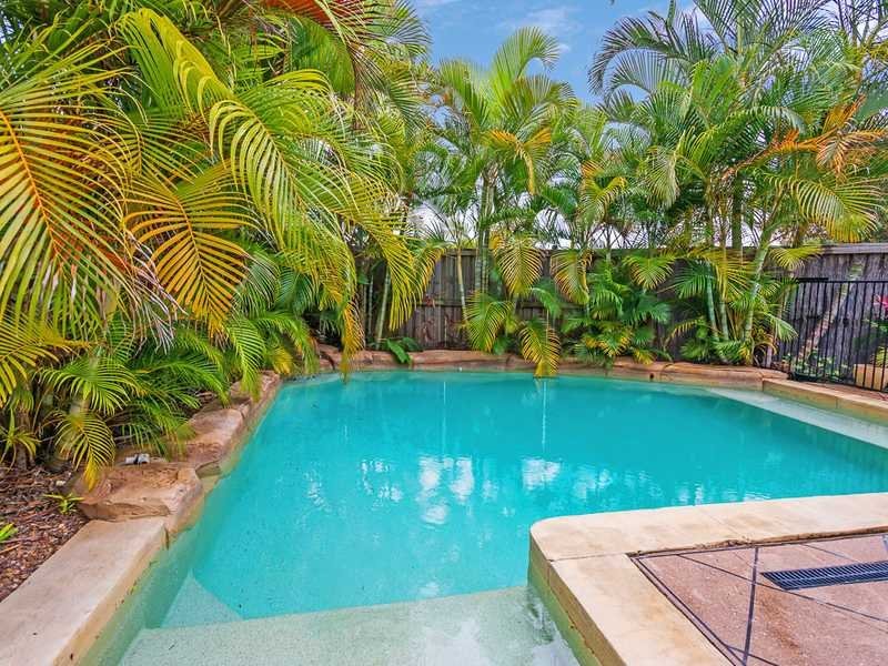 19 Gerona Circuit VARSITY LAKES 11