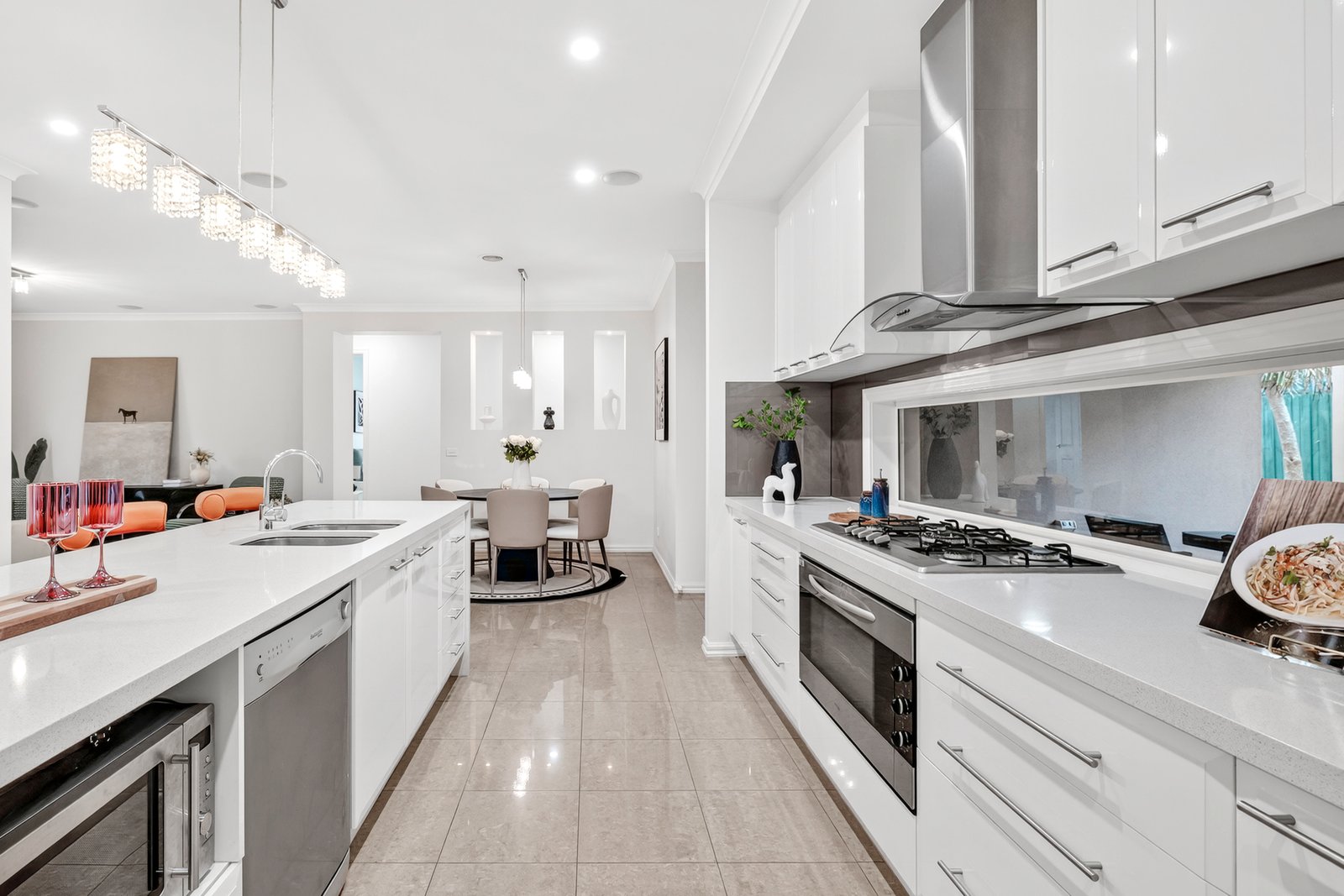 Gallery: 19 Glenora Street