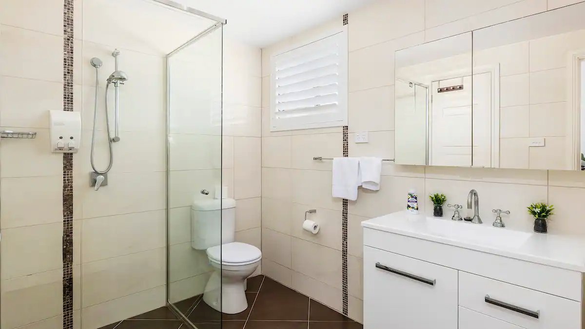 19 Graham Street BOAT HARBOUR 18